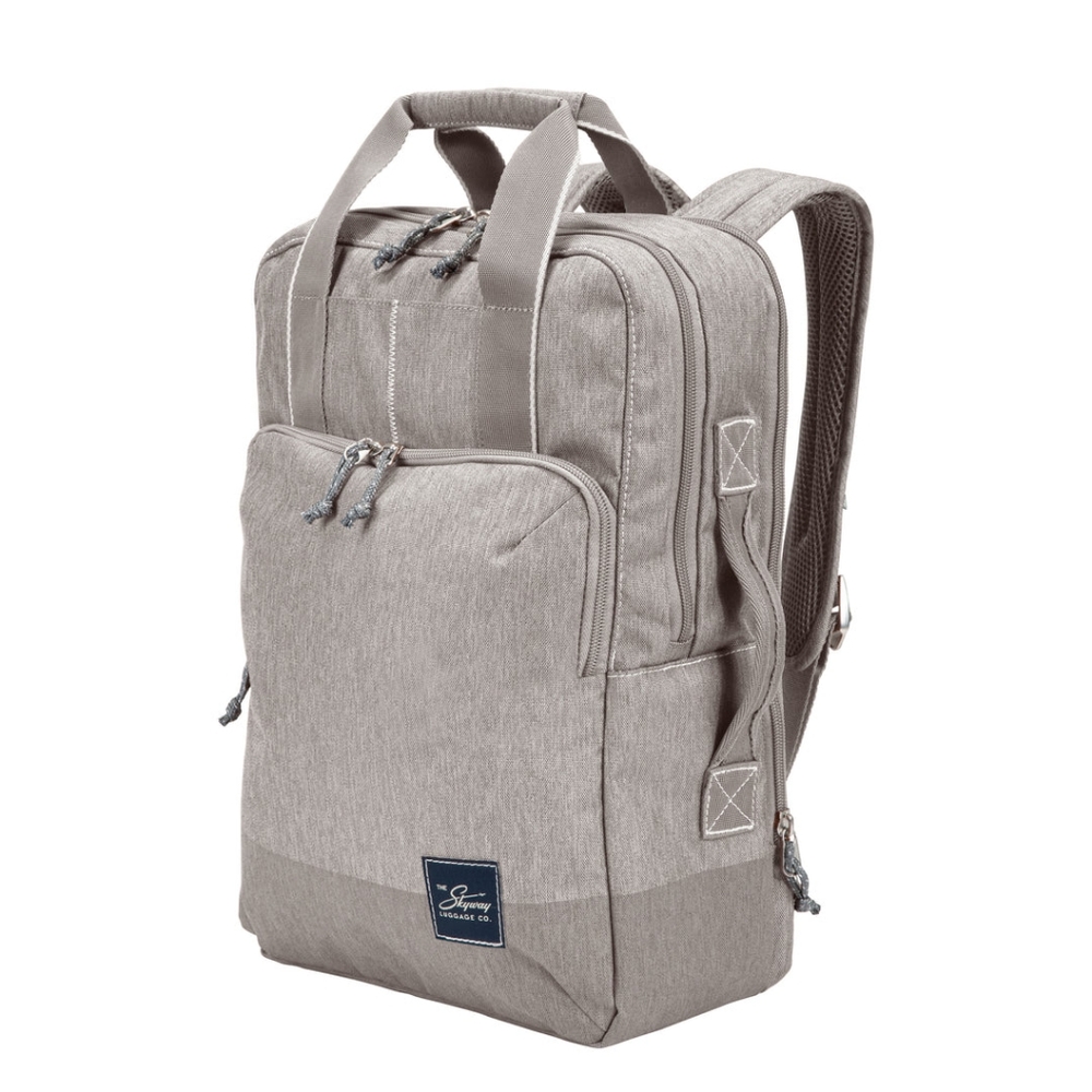 Skyway Rainier Deluxe Backpack, 17L, Like New
